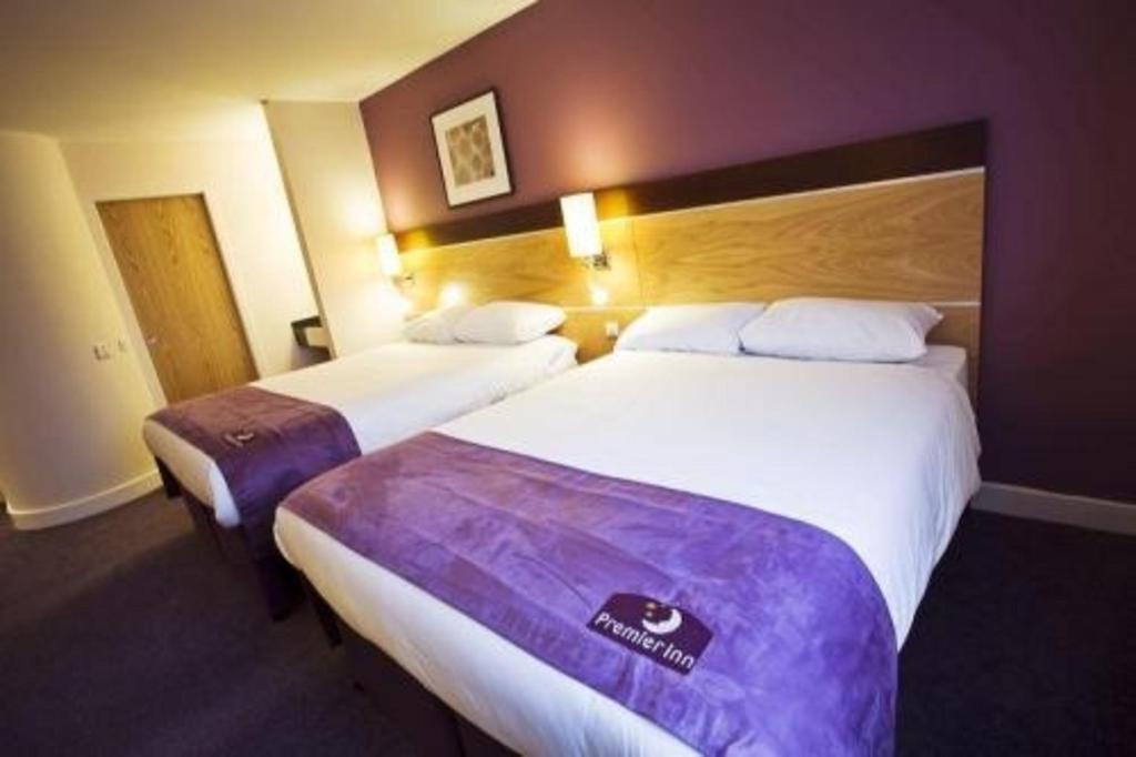 Premier Inn Tring Cameră foto